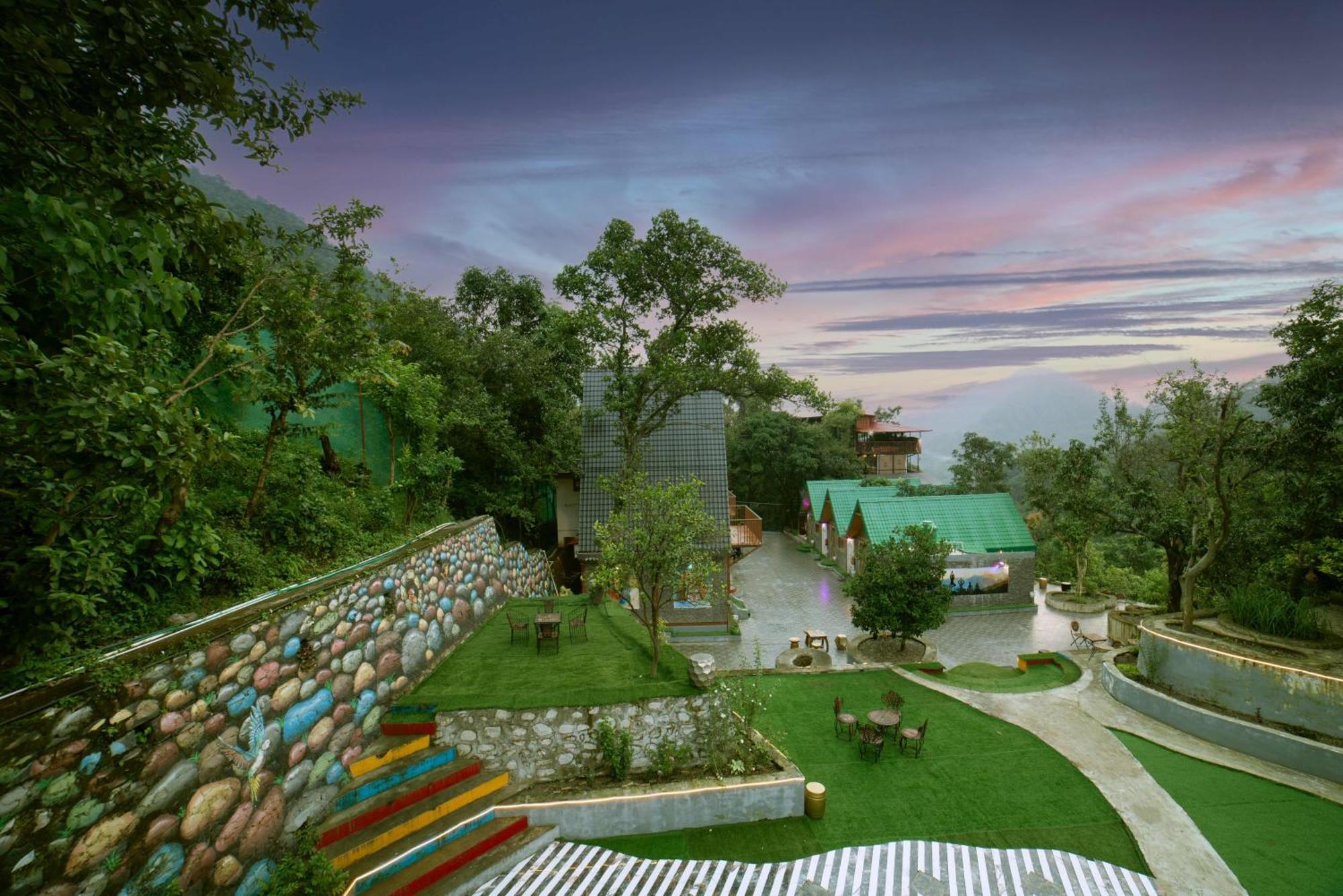 Mudras Grove Resort, Nainital Exterior foto